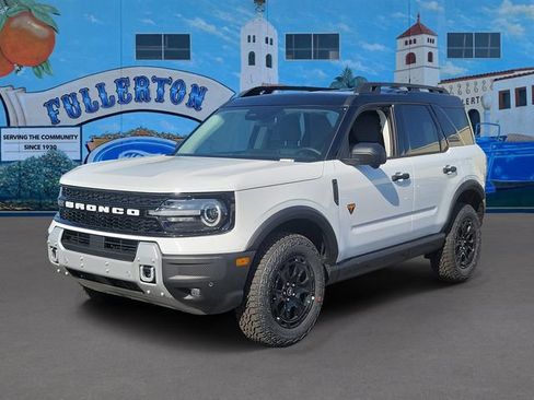 New 2026 Ford Bronco Sport Badlands w/ Sasquatch Badlands Package AWD/4WD image 2
