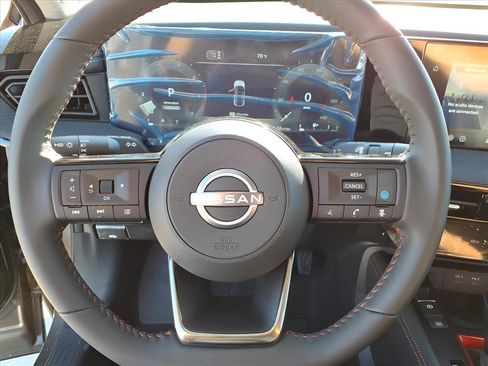 New 2026 Nissan Kicks SR w/ Cold Weather Package image 18