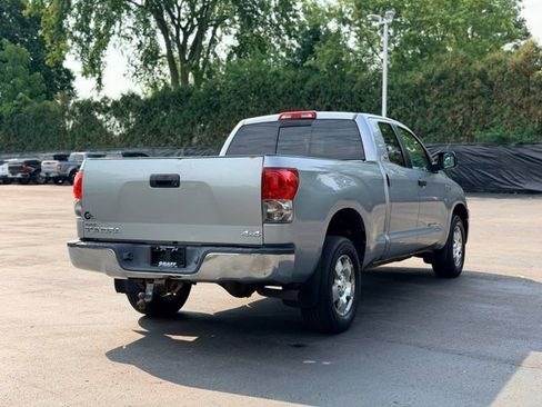 Used 2008 Toyota Tundra SR5 w/ TRD Off-Road Pkg AWD/4WD image 4