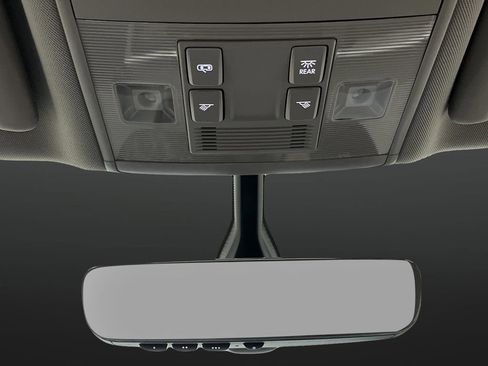 Used 2022 Volkswagen Atlas SE w/ Black Wheel Package image 24