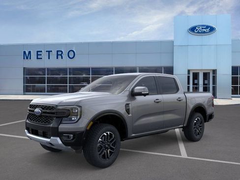 New 2025 Ford Ranger Lariat w/ FX4 Off-Road Package AWD/4WD image 2