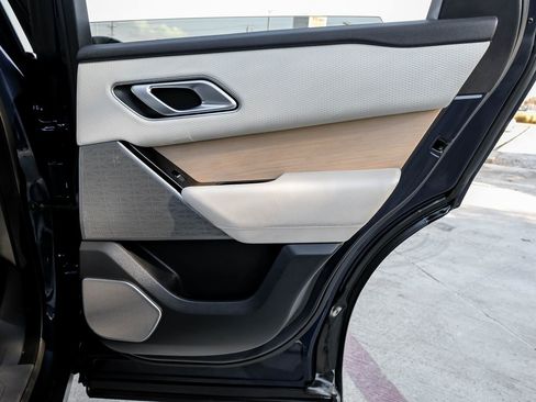 Used 2021 Land Rover Range Rover Velar R-Dynamic S image 52