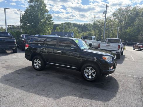 Used 2012 Toyota 4Runner SR5 w/ Convenience Pkg AWD/4WD image 5