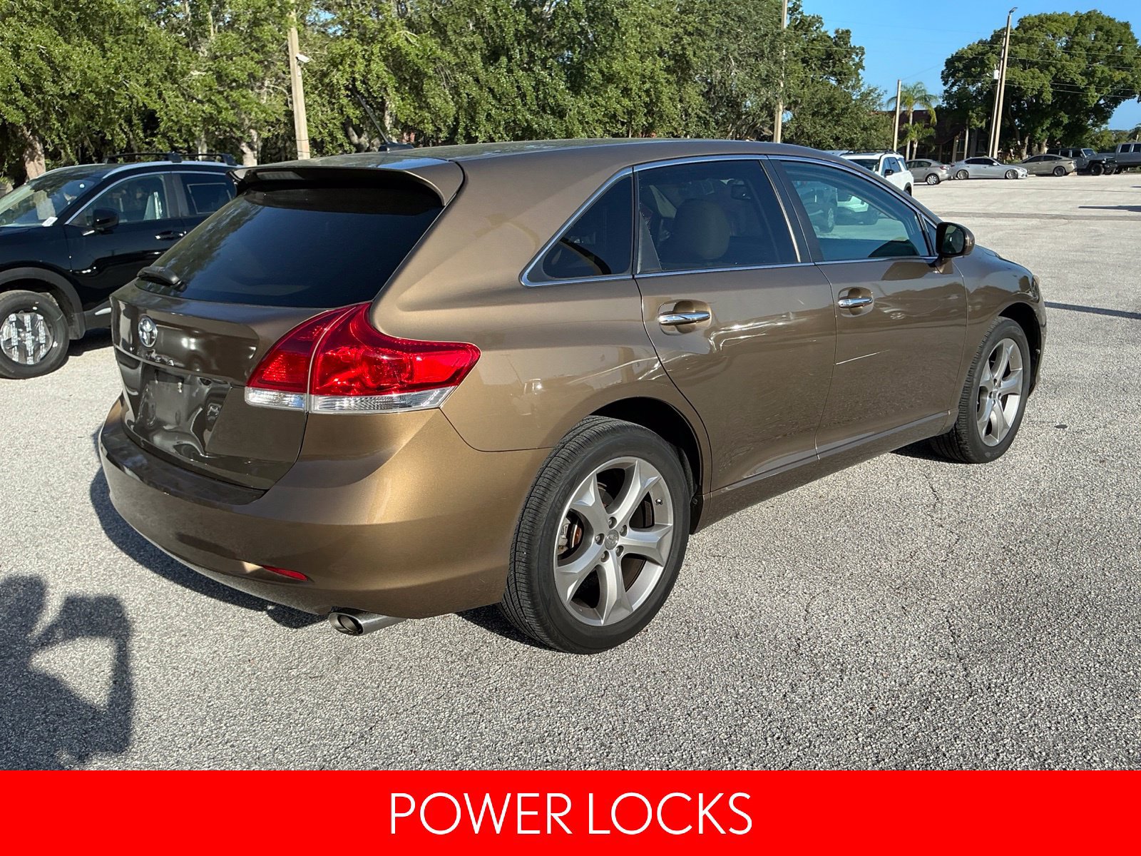Used 2009 Toyota Venza FWD image 9