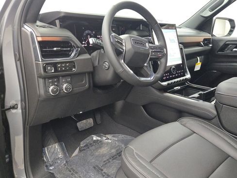 New 2026 GMC Yukon Denali w/ LPO, Floor Liner Package image 27