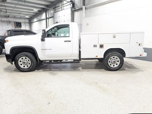 Used 2022 Chevrolet Silverado 3500 W/T w/ WT Convenience Package image 6