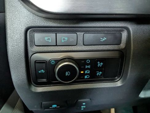 Used 2023 Ford F250 Lariat w/ Sport Appearance Package AWD/4WD image 22