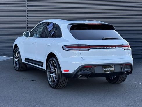 New 2026 Porsche Macan image 3
