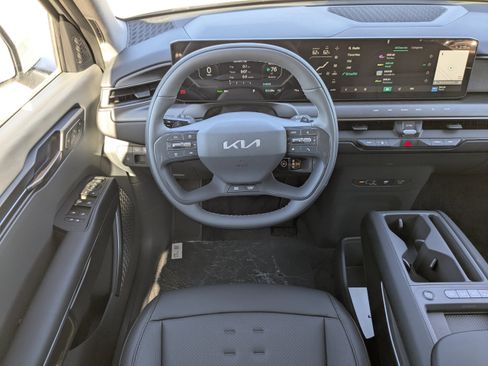 New 2026 Kia EV9 Wind image 19