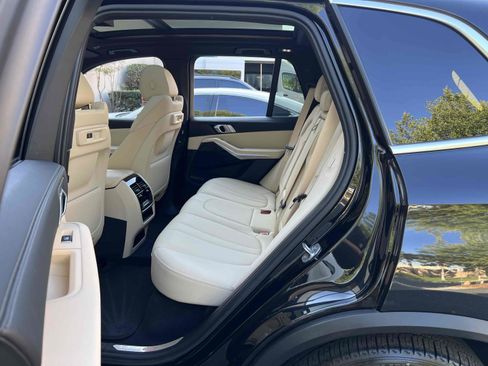 Used 2019 BMW X5 xDrive40i w/ Convenience Package AWD/4WD image 63