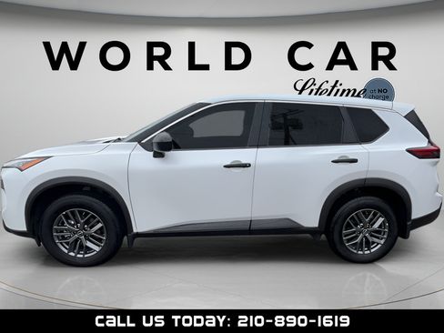 Used 2025 Nissan Rogue S FWD image 6