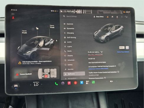 Used 2023 Tesla Model Y Performance AWD/4WD image 17