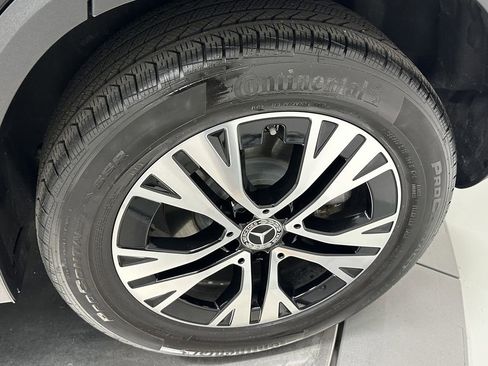 Certified 2025 Mercedes-Benz GLA 250 image 23