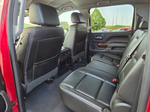 Used 2019 GMC Sierra 2500 SLT AWD/4WD image 9