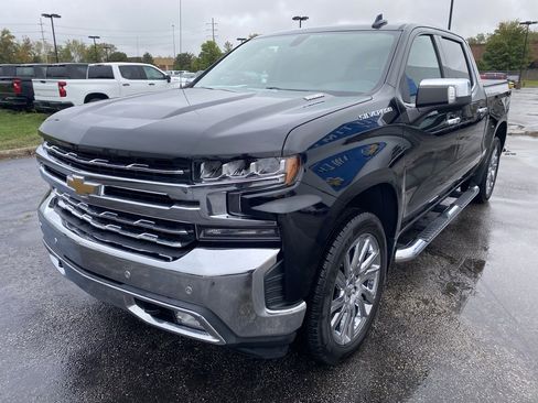 Used 2020 Chevrolet Silverado 1500 LTZ w/ LTZ Plus Package image 3