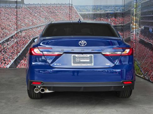 Used 2026 Toyota Camry SE FWD image 7