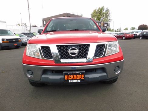 Used 2011 Nissan Frontier SV AWD/4WD image 18