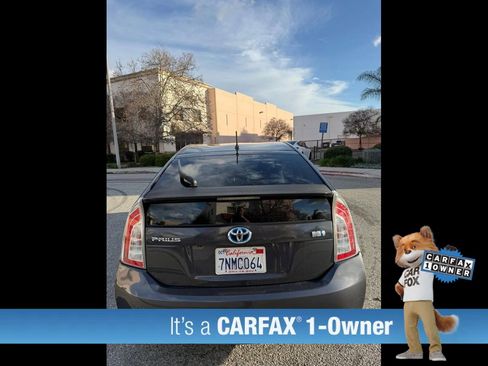 Used 2015 Toyota Prius One image 3