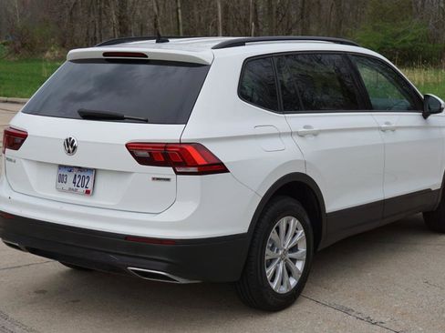 Used 2020 Volkswagen Tiguan S image 5