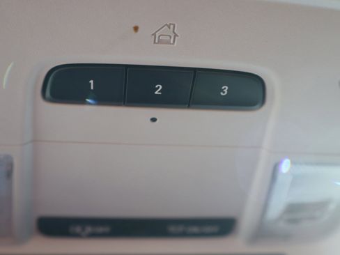 Used 2019 Chevrolet Traverse LT image 26