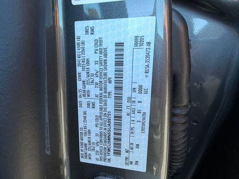 Used 2025 Ford Escape ST-Line image 31