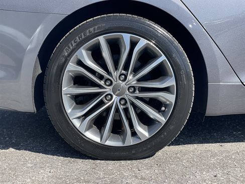 Used 2015 Hyundai Genesis 3.8 image 39