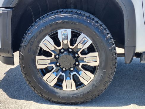 Used 2026 GMC Sierra 2500 Denali w/ Denali Reserve Package AWD/4WD image 10