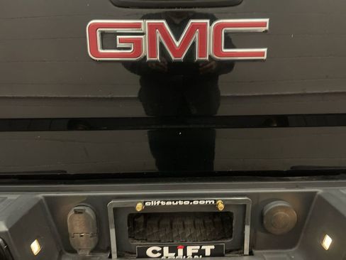 Used 2016 GMC Sierra 1500 Denali AWD/4WD image 25