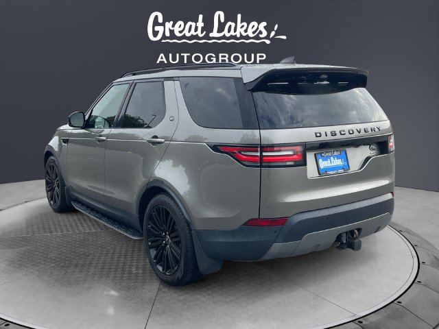 Used 2018 Land Rover Discovery HSE AWD/4WD image 3
