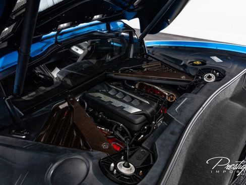 Used 2020 Chevrolet Corvette Stingray Premium Cpe w/ 3LT Preferred Equipment Group image 20