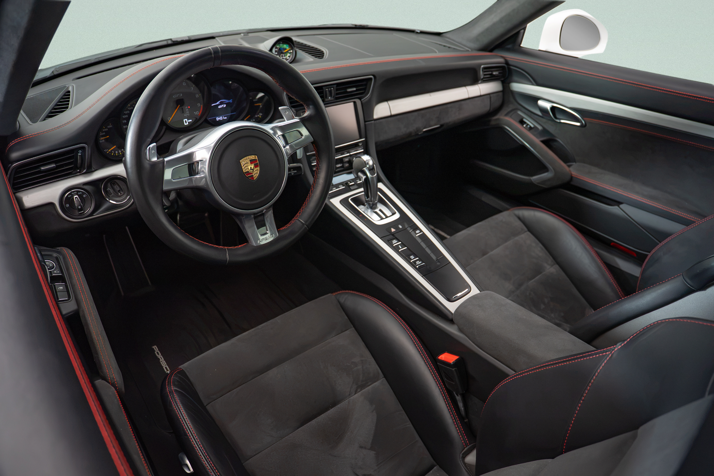 Used 2014 Porsche 911 GT3 RWD image 7