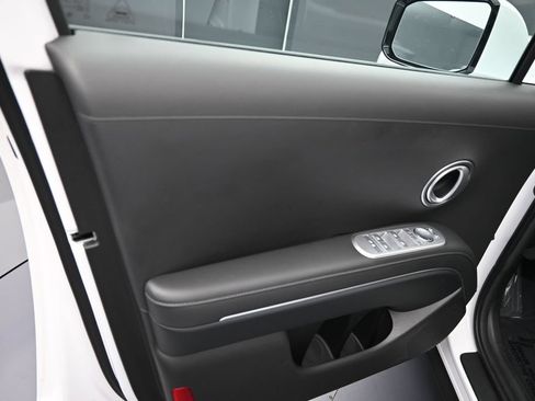 Certified 2026 Hyundai Palisade SEL FWD image 13