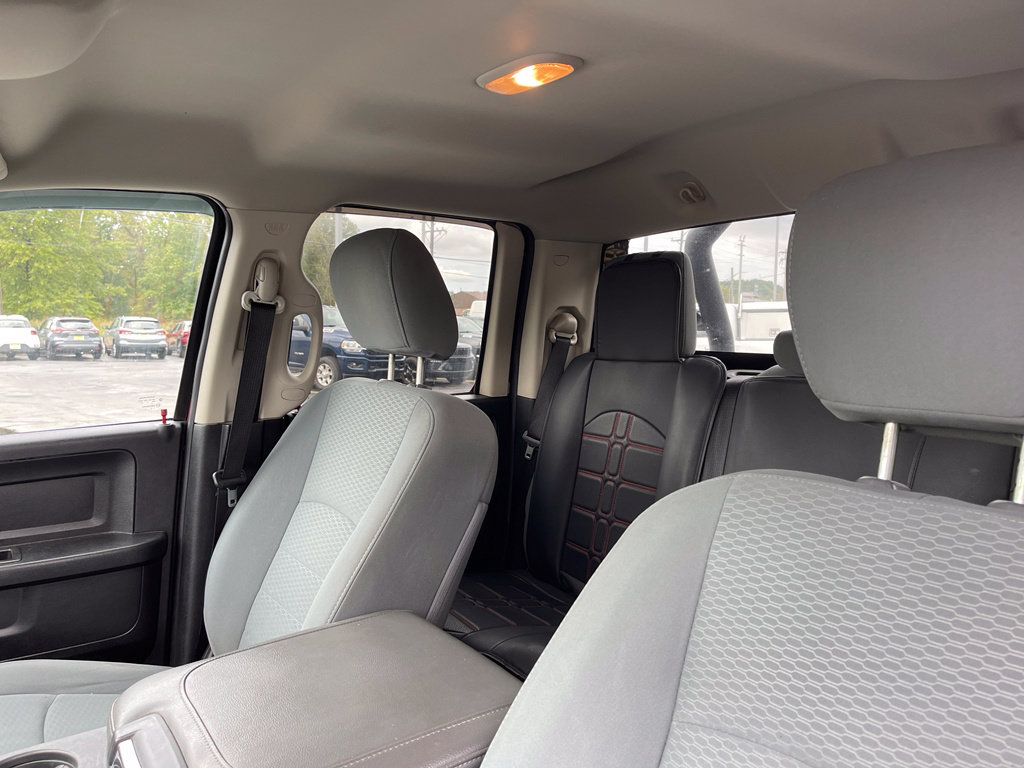 Used 2013 RAM 1500 Express AWD/4WD image 10