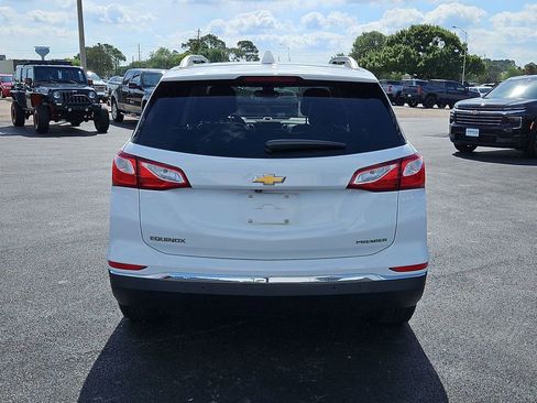 Used 2019 Chevrolet Equinox Premier FWD image 16