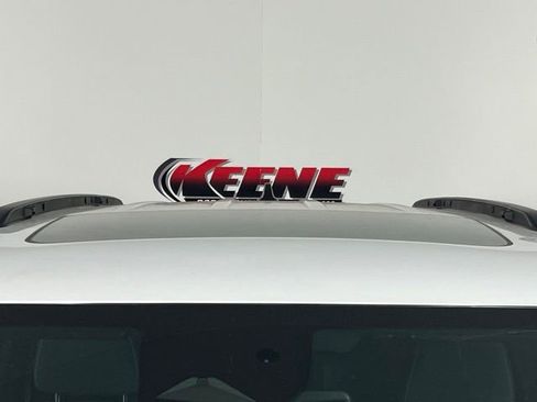 New 2025 Jeep Grand Cherokee Laredo X w/ Luxury Tech Group I image 8