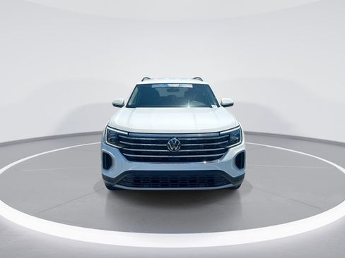 Used 2025 Volkswagen Atlas SE AWD/4WD image 3