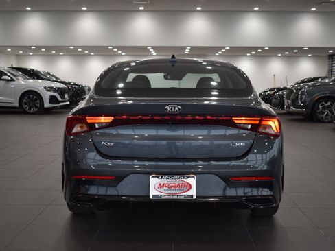 Used 2021 Kia K5 LXS FWD image 8