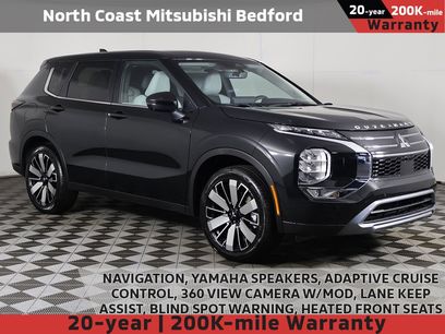 New 2025 Mitsubishi Outlander SE