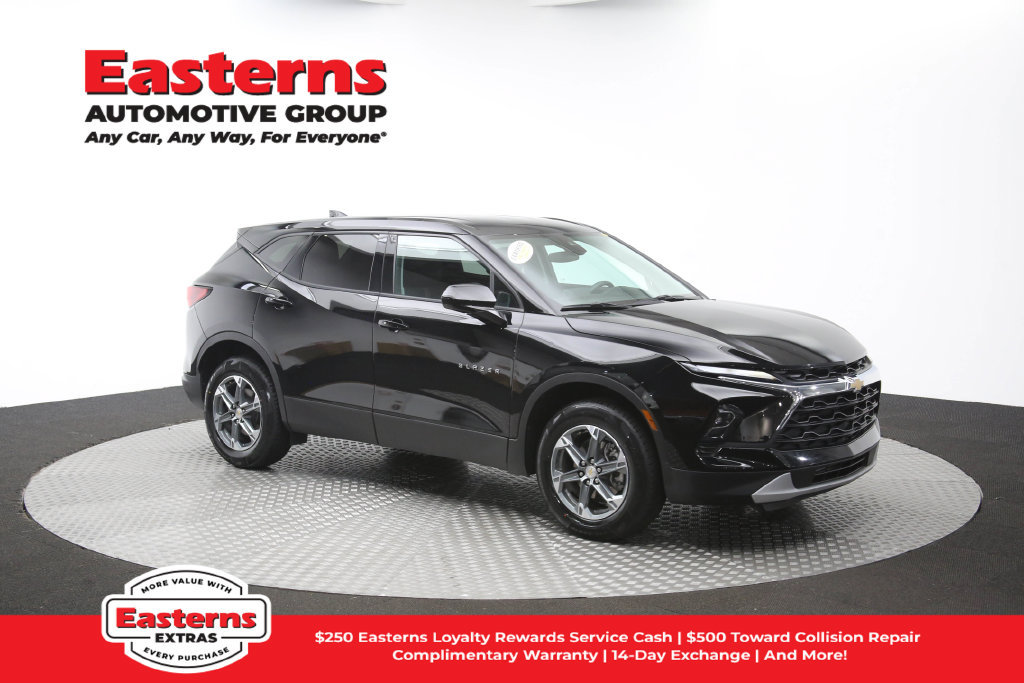 Used 2025 Chevrolet Blazer LT FWD image 51