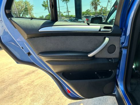 Used 2003 BMW X5 4.6is image 27