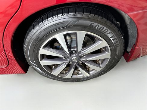 Used 2017 Nissan Altima 2.5 SL image 11