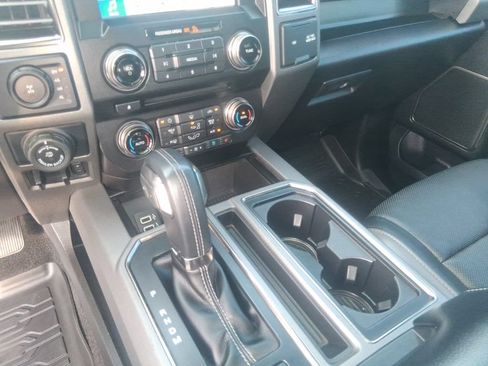 Used 2018 Ford F150 Raptor w/ Equipment Group 802A Luxury AWD/4WD image 12
