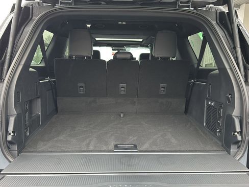 New 2025 Ford Expedition Max Platinum w/ Stealth Performance Package image 44