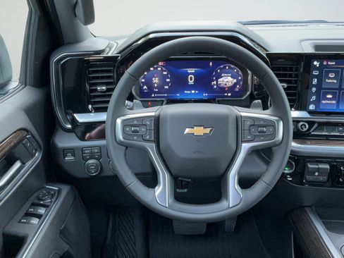 New 2026 Chevrolet Silverado 1500 LT AWD/4WD image 13