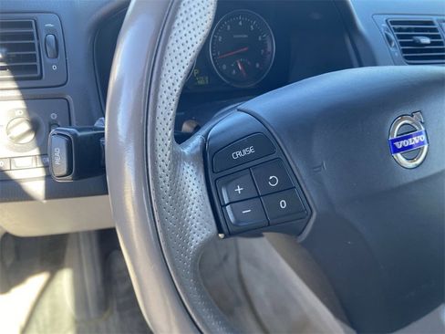 Used 2006 Volvo C70 T5 image 22