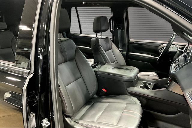 Used 2024 Chevrolet Tahoe RST w/ Luxury Package AWD/4WD image 28