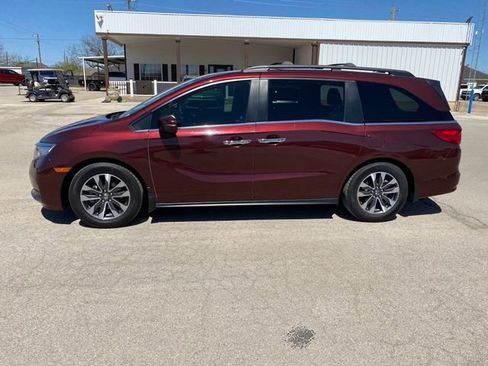 Used 2021 Honda Odyssey EX-L image 3