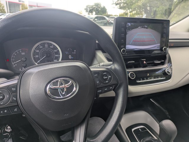 Used 2022 Toyota Corolla LE FWD image 28