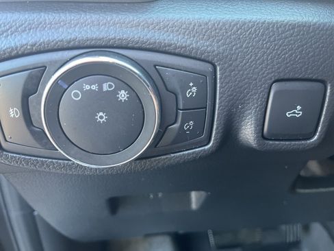 Used 2020 Ford Ranger XLT w/ Equipment Group 301A Mid image 18