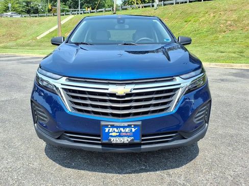 Used 2022 Chevrolet Equinox LS w/ LPO, Floor Liner Package FWD image 8